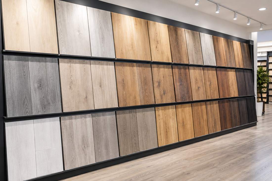 Showroom trưng bày các mẫu sàn gỗ